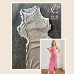 Vestido combinado con abertura lateral (gris)