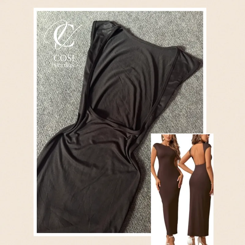 Vestido con abertura en la espalda (TELA LISA) en negro