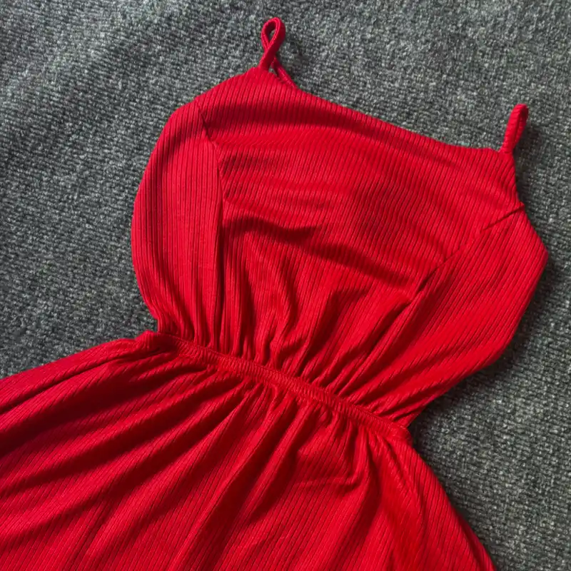 Vestido corto con espalda descubierta cruzada Rojo❤️