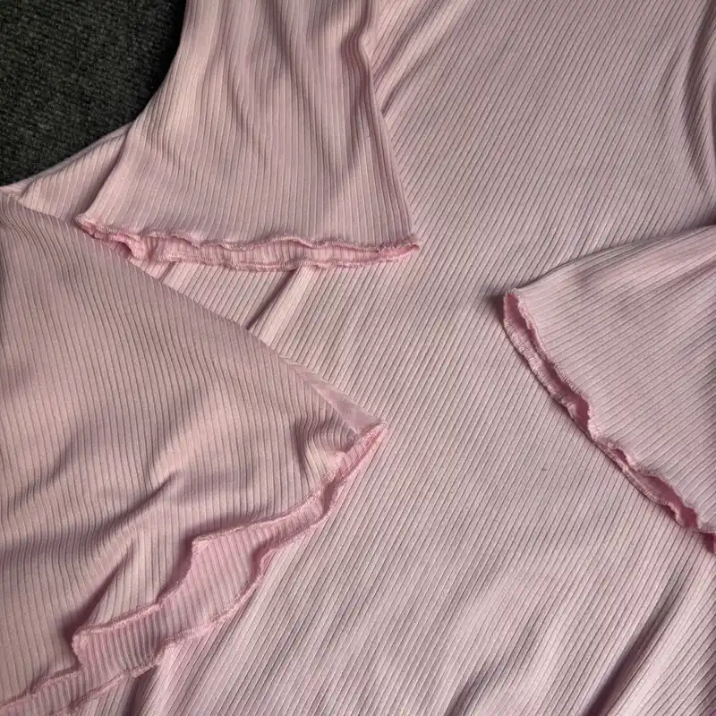 Vestido corto de manga larga rosa 