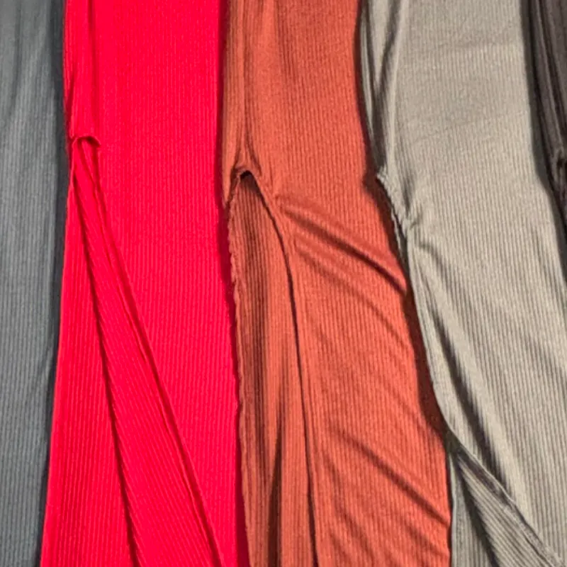 Vestido de tirantes largo abierto al lado) varios colores disponibles 