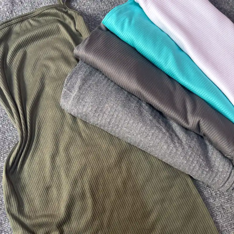 Vestido de tirantes largo abierto al lado) varios colores disponibles 