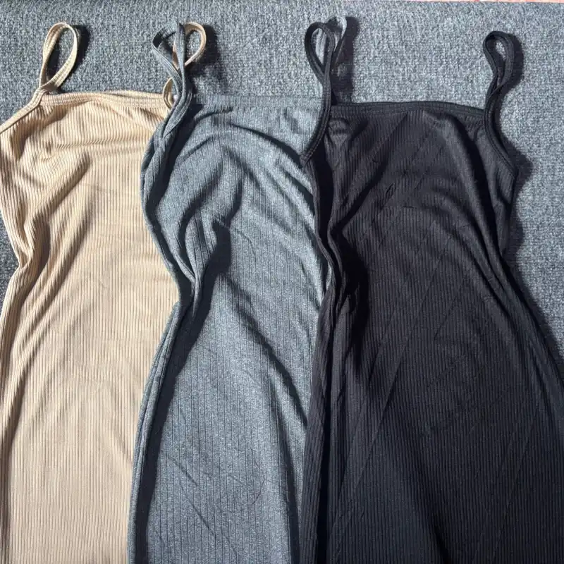 Vestido de tirantes largo/cerrado (tela de espagueti) disponibles varios colores 