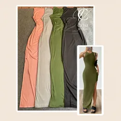 Vestido desmangado largo con abertura