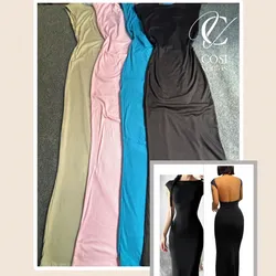 Vestido largo cerrado con espalda descubierta 💗