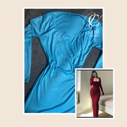 Vestido largo cerrado de mangas largas En azul 