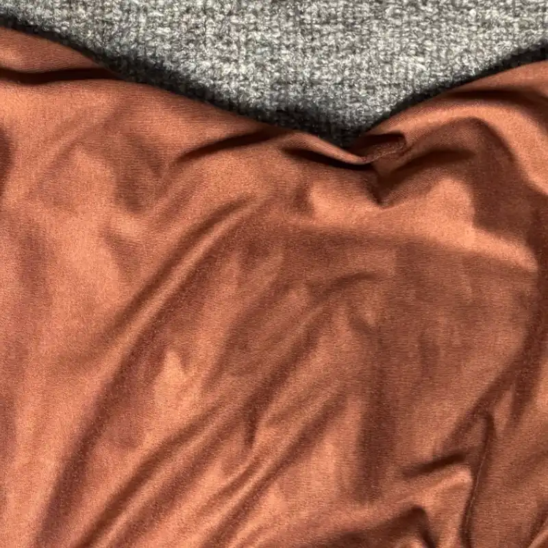 Vestido largo de espalda descubierta cruzada 🤎carmelita 