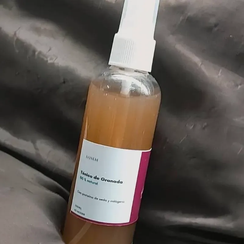 Tónico facial de granada