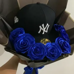 Ramo con gorra