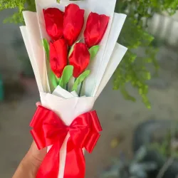 Ramo tulipanes 5