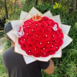 Ramos de 52 rosas