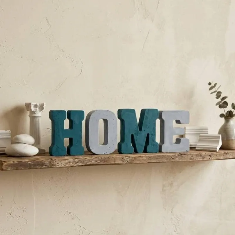 Letras decorativas de yeso. Gran tamaño. HOME