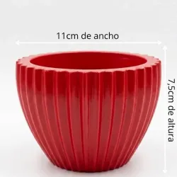 Maceta cónica grande. Rojo