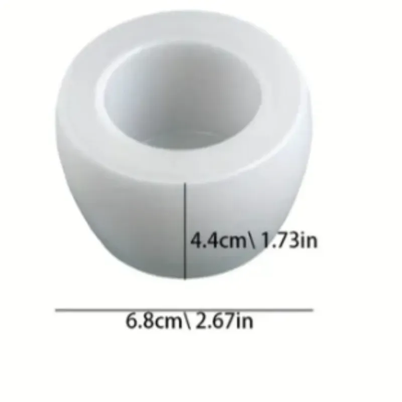 Maceta cónica minimalista. Para plantas artificiales o para velas (no incluidas)