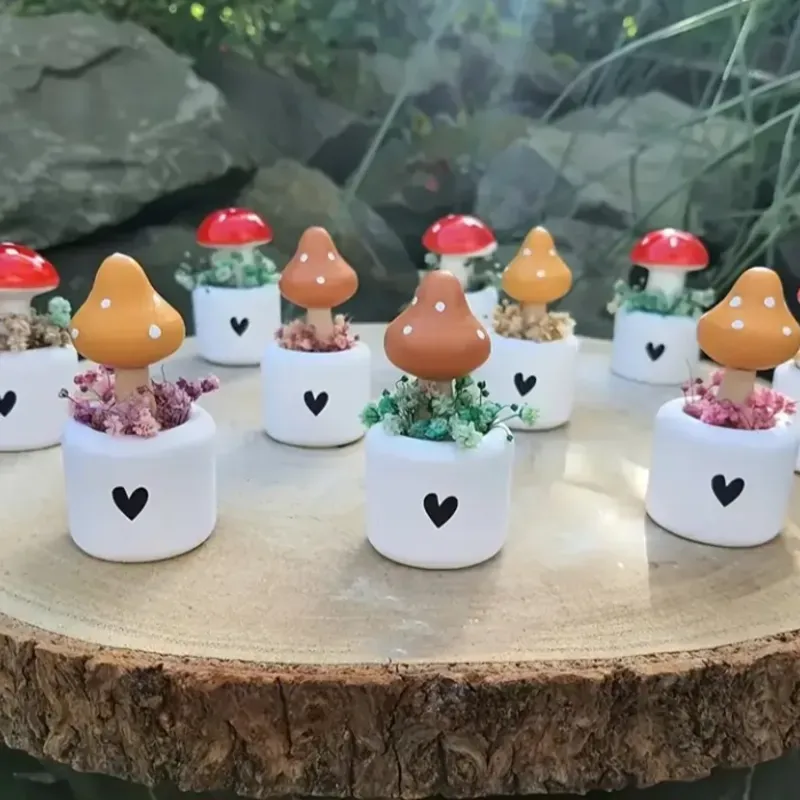 Macetas cilíndricas pequeñas. Con diseño liso o a rayas. Para plantas artificiales o para velas (no incluidas) Set de dos piezas