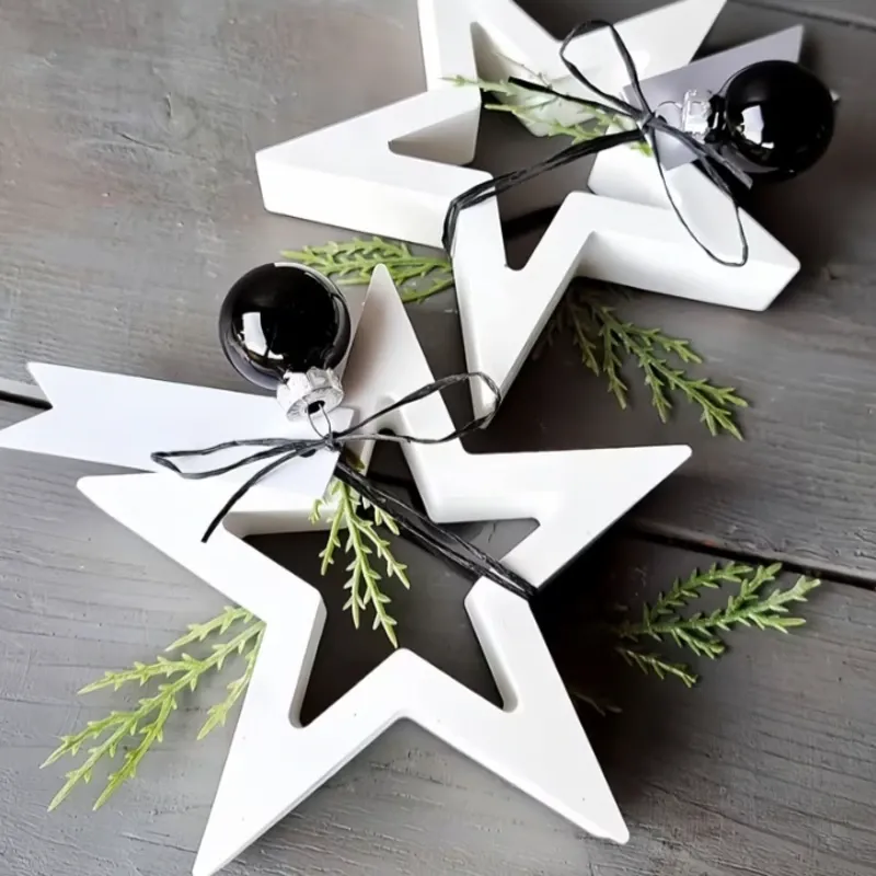 Set de tres estrellas decorativas