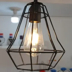Lámpara vintage topo Campana 1