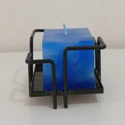 Mesa cuadrada pequeña