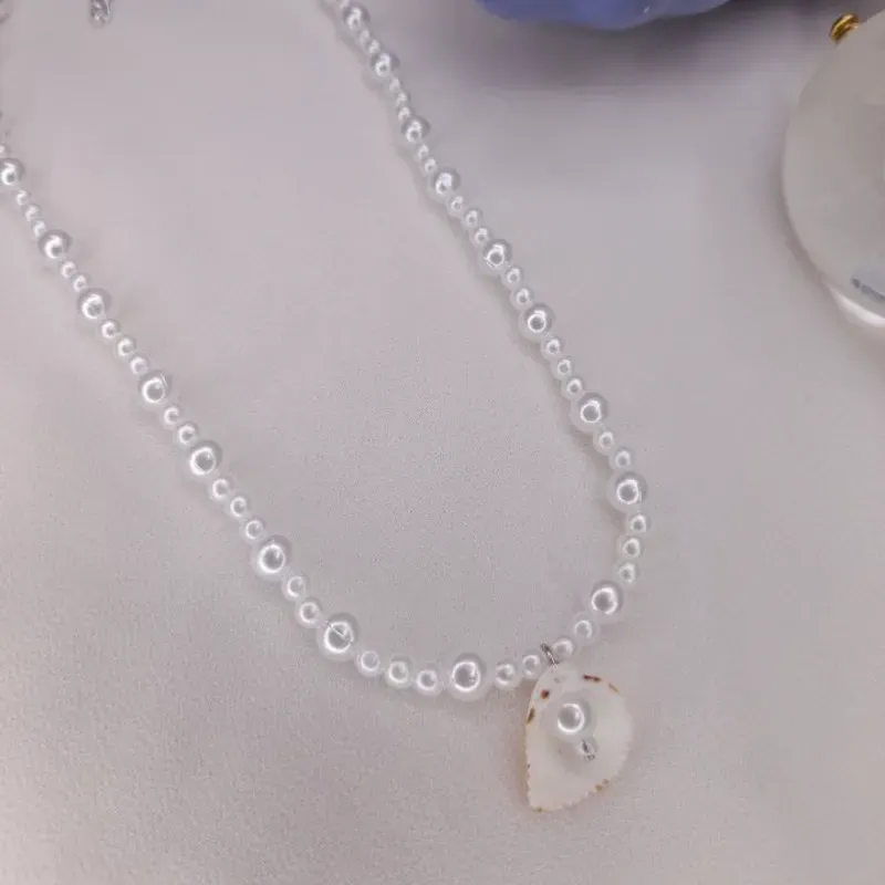 Collar con conchitas
