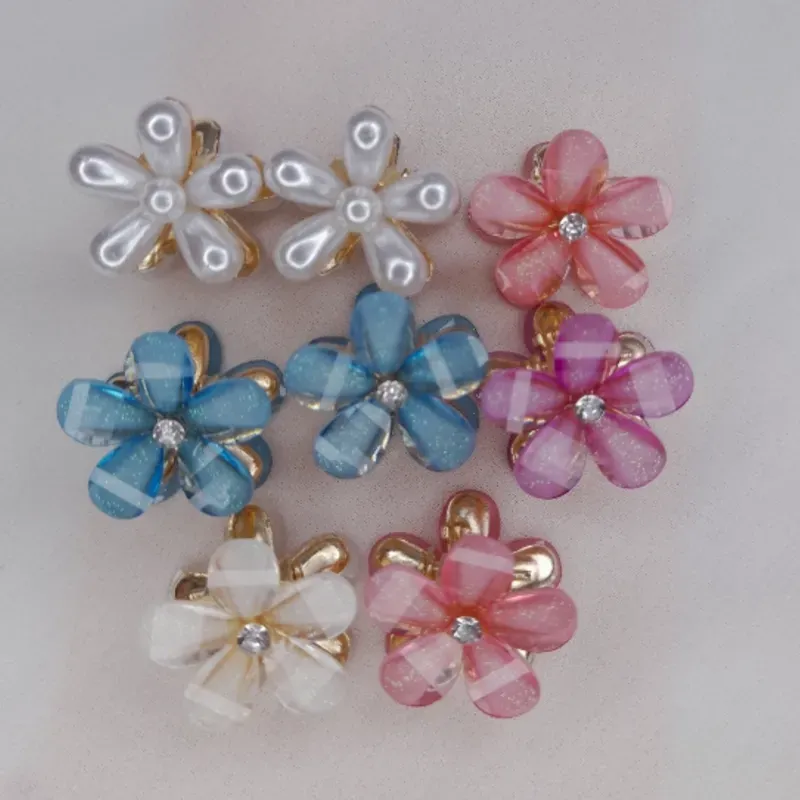 Pellizquitos pequeños de metal