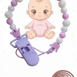 Chupeteros  personalizado Un Toque Real para tu Pequeña Princesa