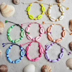 Pulseras de conchas del mar 