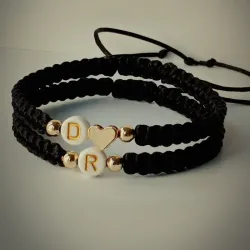 Pulseras tejidas de pareja 