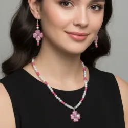 Set de collar y aretes de flor de acrílico.