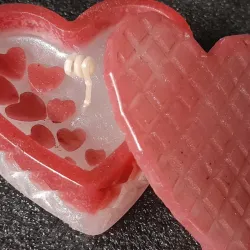 Embase estilo corazón.