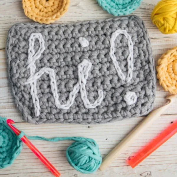 🧶En Crochet Mile🧶 diseño y elaboro todo tipo de piezas en crochet: ropa, accesorios, decoración, regalos y más. Cada creación es 100% personalizada y hecha con mucho amor🫶🏻
✨Todos los diseños del catálogo son por encargo.
✨Si tienes otra idea en mente…
 ¡Solo escríbeme y la hacemos realidad!🥰
✨Para comenzar tu pedido, se solicita un adelanto del 50% como garantía.
✨Acepto pagos en MN, transferencia o USD al cambio del día.
✨Envíos disponibles en La Habana.
