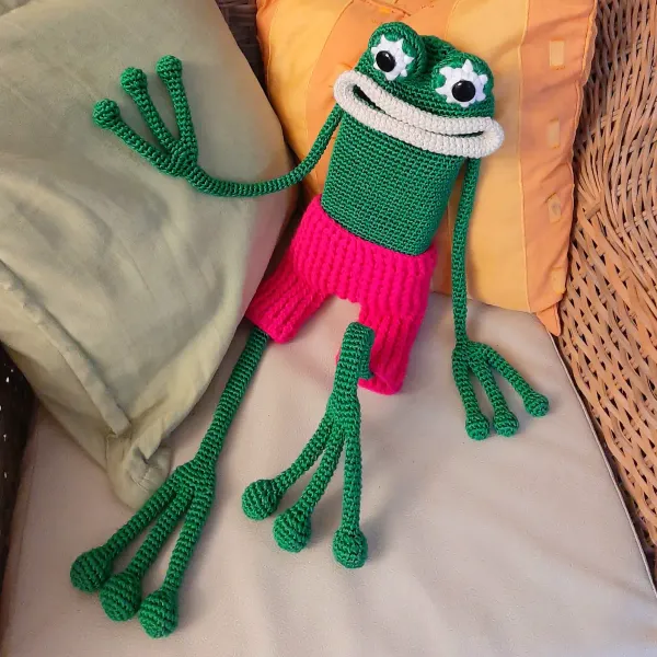 🧶En Crochet Mile🧶 diseño y elaboro todo tipo de piezas en crochet: ropa, accesorios, decoración, regalos y más. Cada creación es 100% personalizada y hecha con mucho amor🫶🏻
✨Todos los diseños del catálogo son por encargo.
✨Si tienes otra idea en mente…
 ¡Solo escríbeme y la hacemos realidad!🥰
✨Para comenzar tu pedido, se solicita un adelanto del 50% como garantía.
✨Acepto pagos en MN, transferencia o USD al cambio del día.
✨Envíos disponibles en La Habana.
