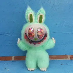 Labubu 💚