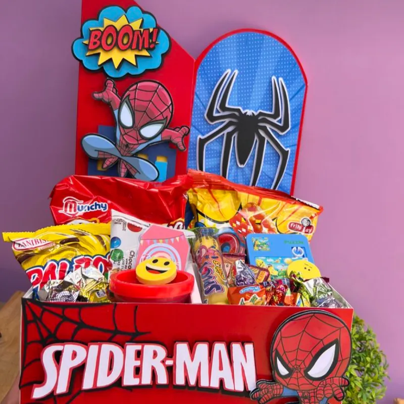 Cajita decorada y personalizada 