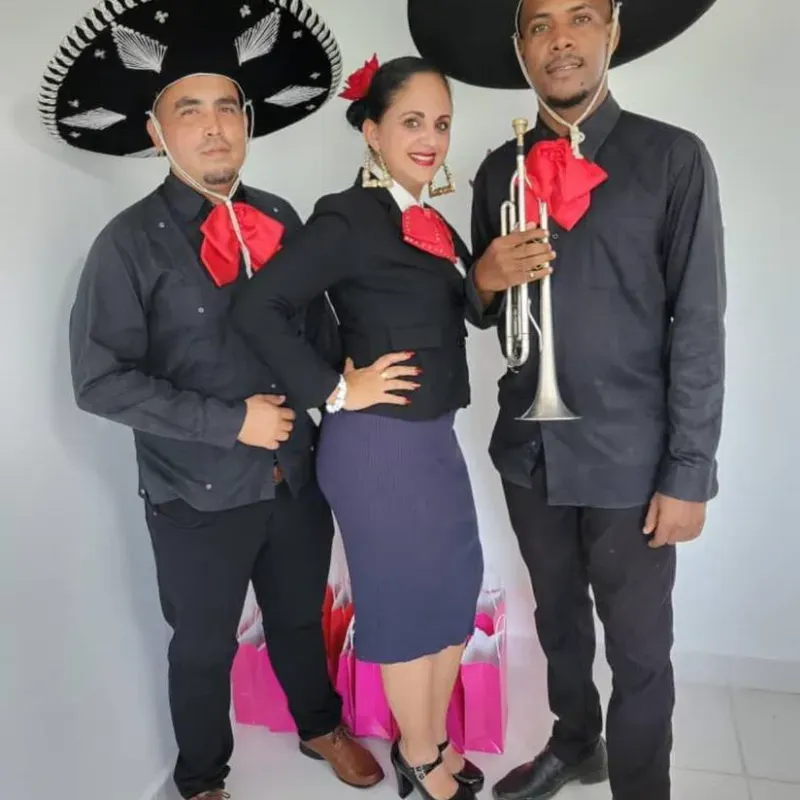 Grupo de Mariachis