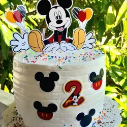 Pastel decorado de 4 capas 