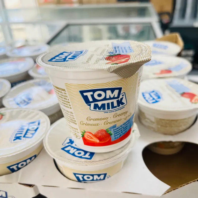 Yogurt “ Tom Milk ”