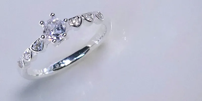 Anillo de compromiso en plata 925