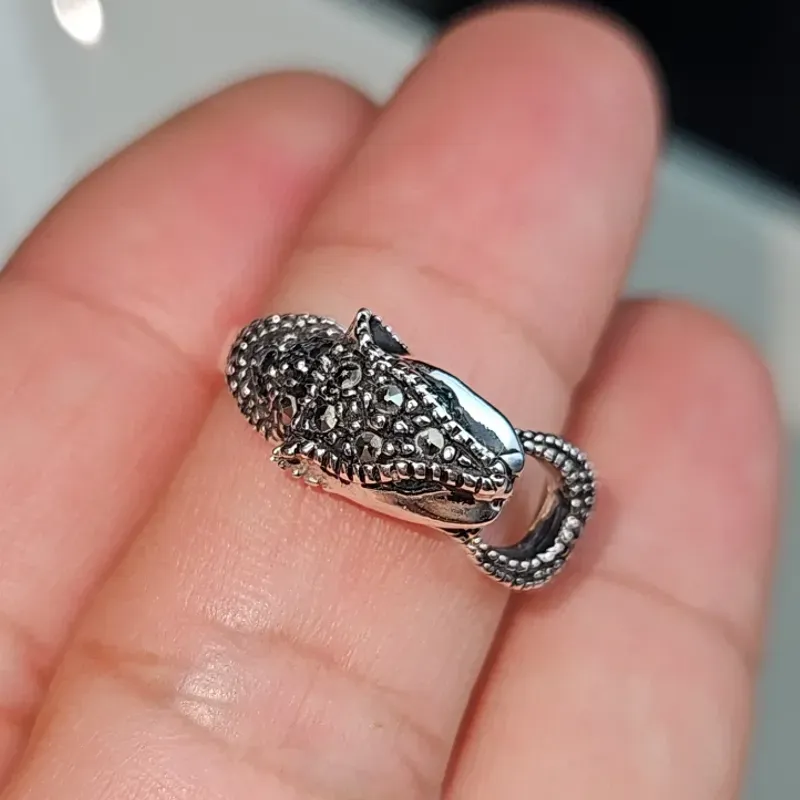 Anillo de plata 925 y Marquesitas 