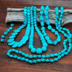 Collares de turquesa. 