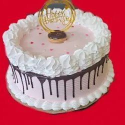 Cake clásico con merengue grande 