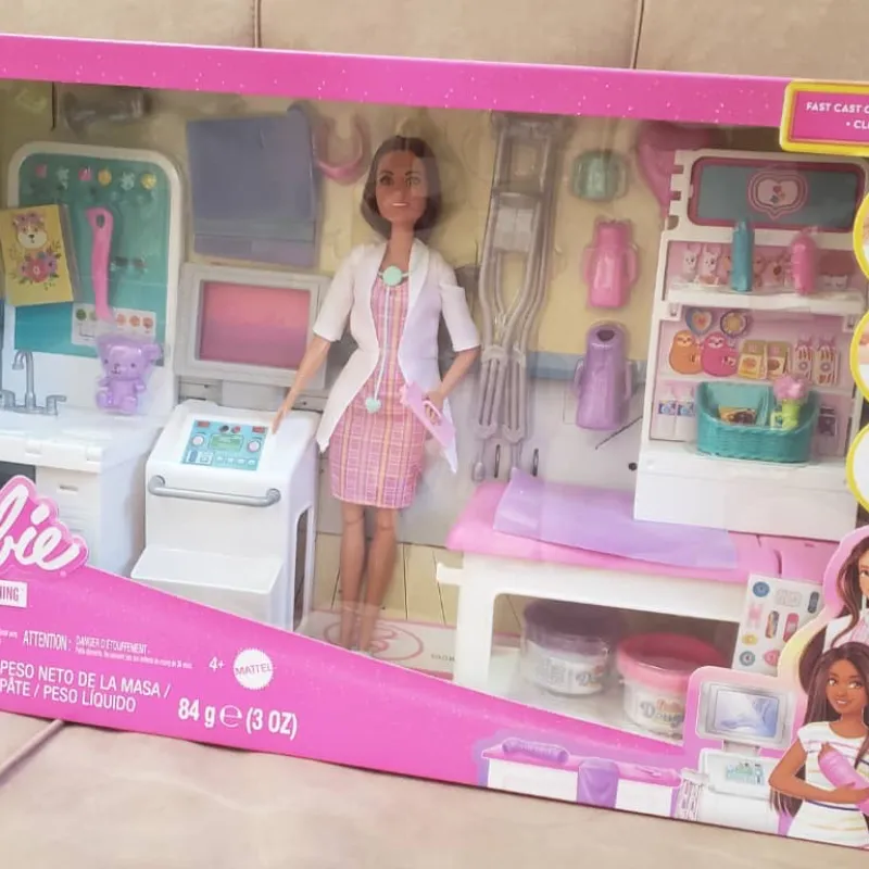 Barbie doctora