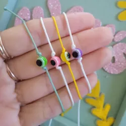 Pulsera simples de ojito