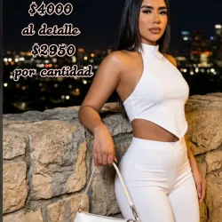 Conjunto de pantaloneta y top de pico