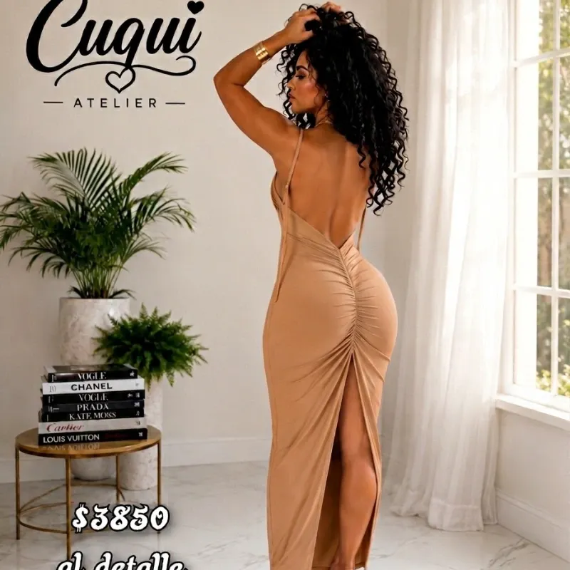 Vestido sexy de elástico y tirantes largos