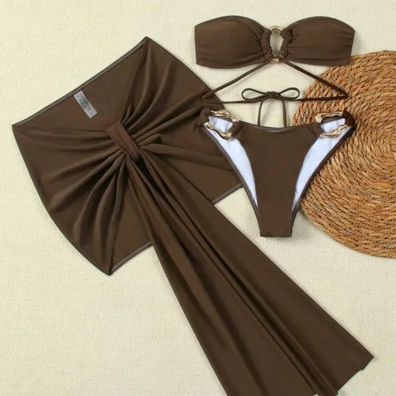 Bikini con falda carmelita