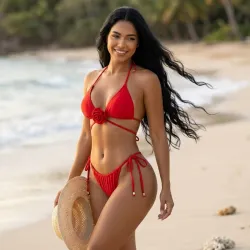 ❤️ Bikini con flores — Rojo