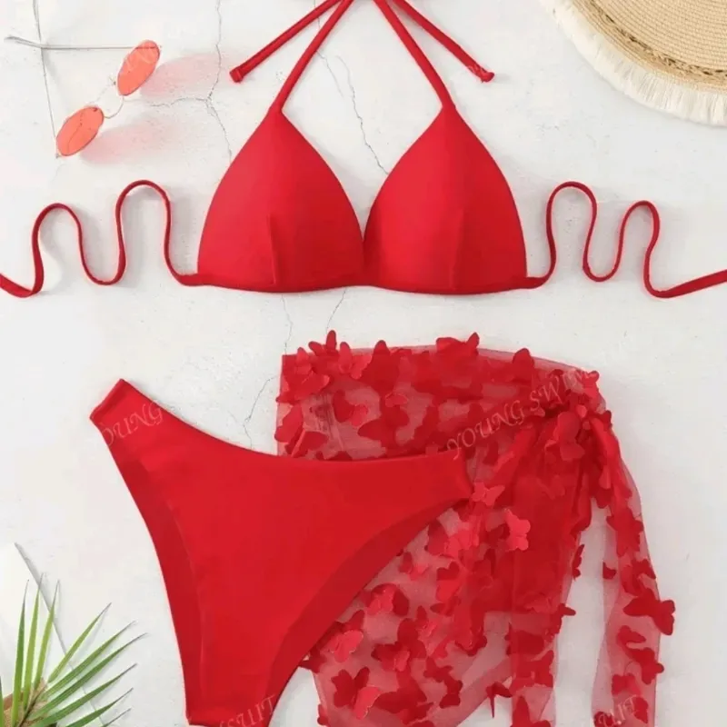 Bikini rojo con pañoleta 