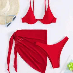 Bikini rojo de aro con pañuelo