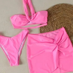 Bikini rosado con falda