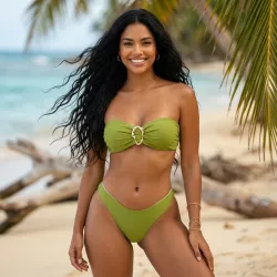 Bikini verde con adormo metálico